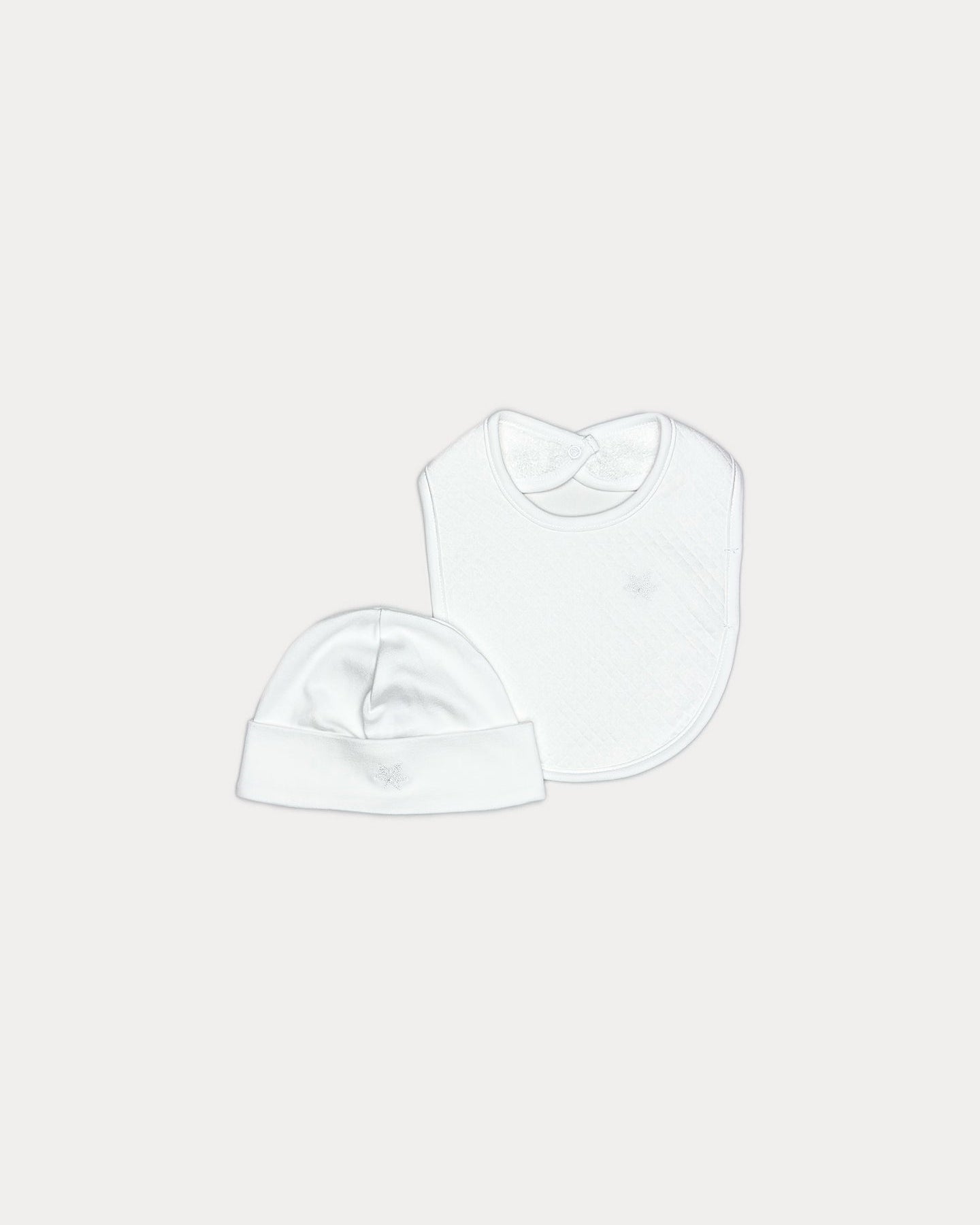 White, oatmeal, Nolhill Starter 3-piece newborn essentials set with bodysuit, beanie and bib in Pima cotton
